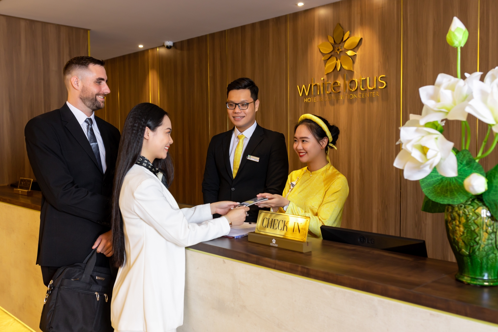 White lotus hue hotel