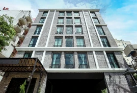 The Coach Hotel Sukhumvit - Asok BTS Bangkok