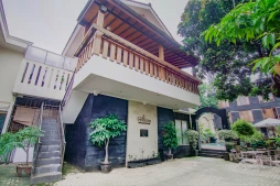 90094 Gayatri Residence