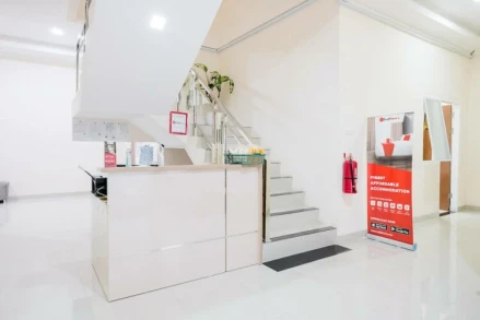 RedDoorz Plus @ Jalan P. Emir Moh Noer Lampung