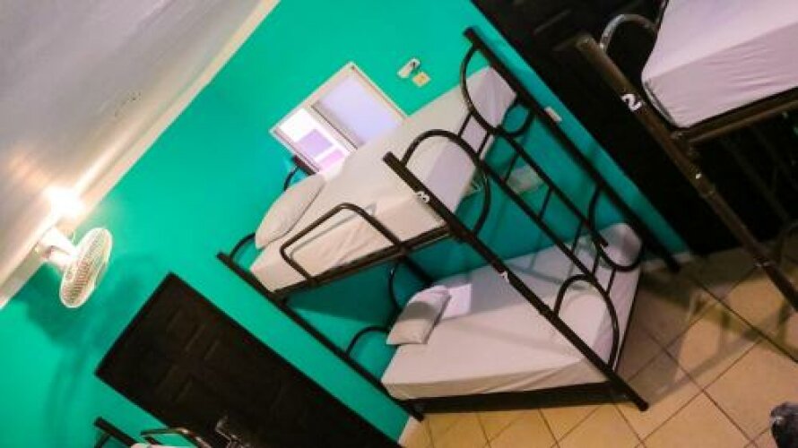 Hostel 3b Chic Cheap