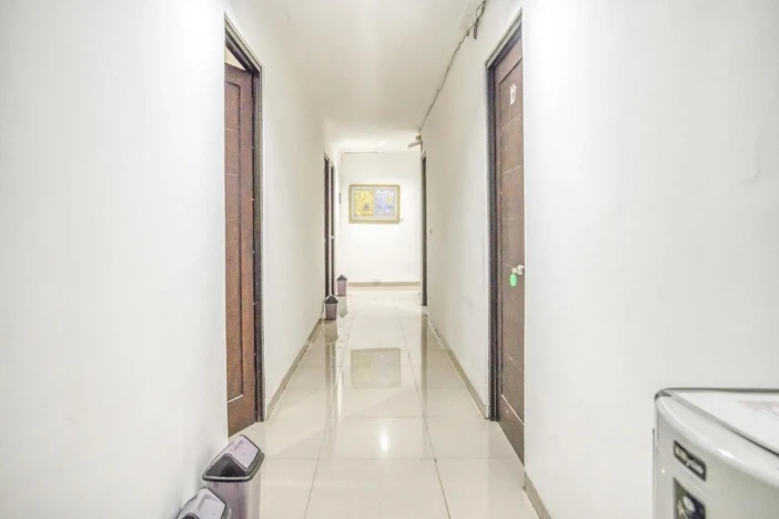 RedDoorz near Senopati 2
