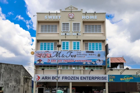 Spot On 89801 Sweet Home Hotel Sabak Bernam