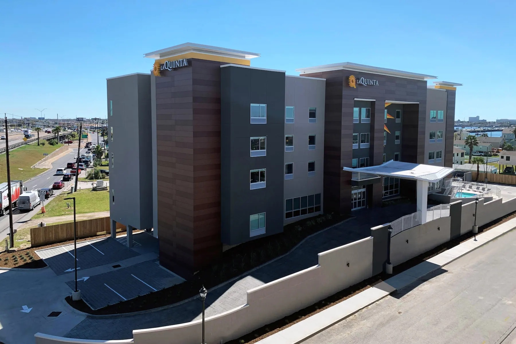La Quinta Inn & Suites Galveston Island North