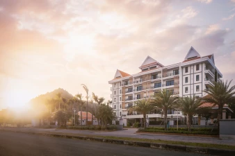 Vakara Hotel Kep