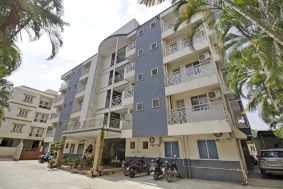 Oyo Flagship 74511 Hotel Adya