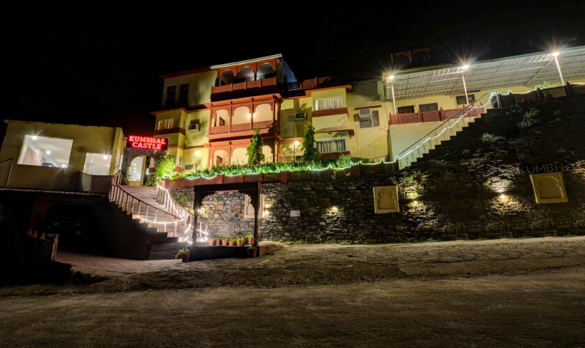 Treebo Trend Hotel Kumbhal Castle With Valley View