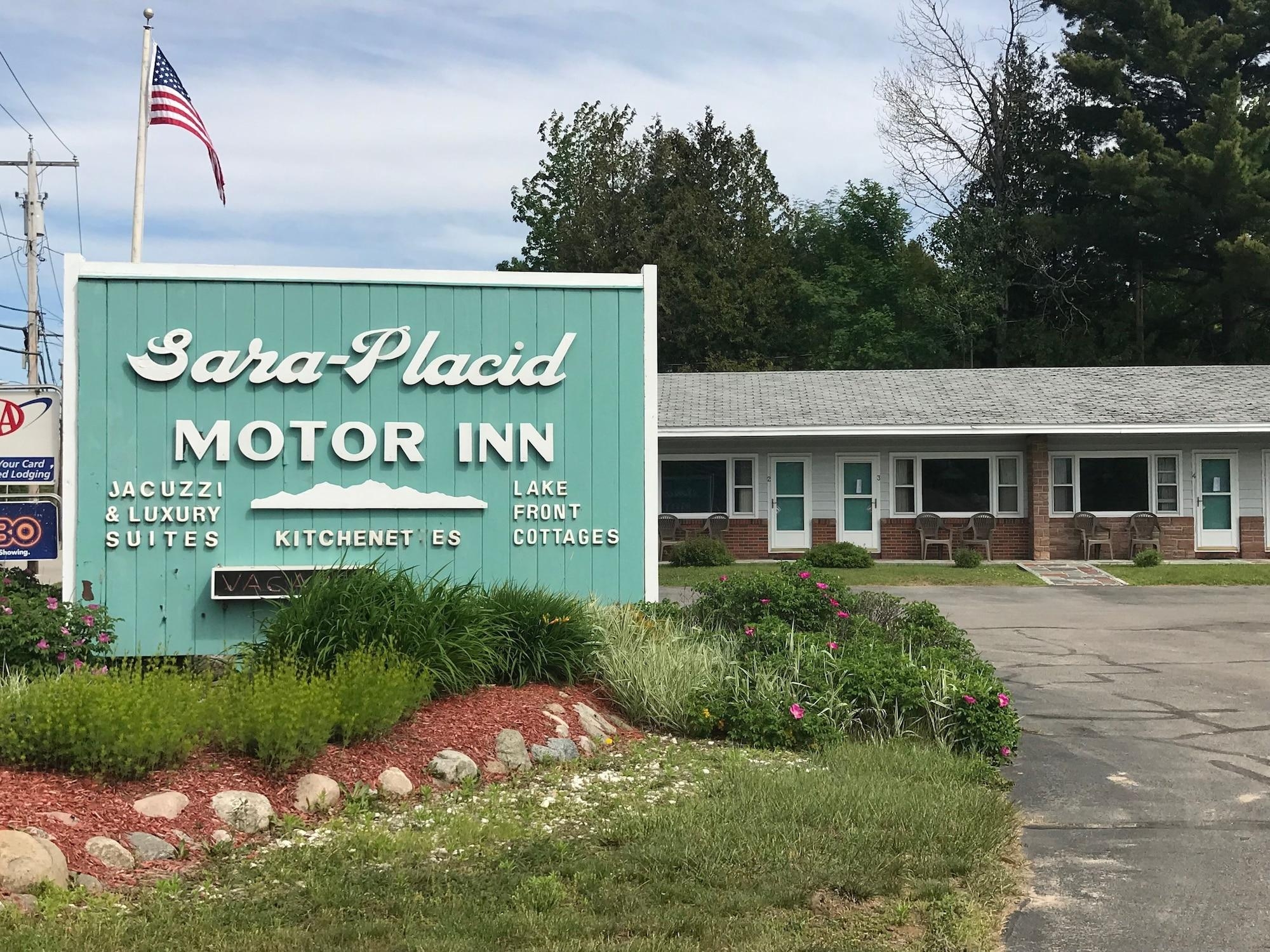 Sara Placid Inn & Suites