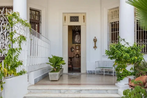 Napper by Rottenberg