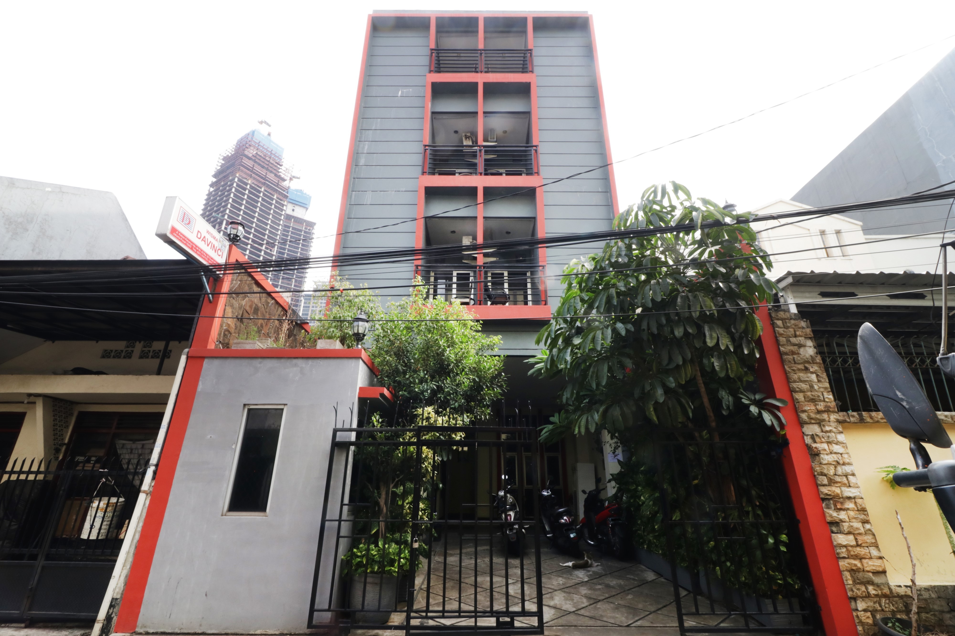 Wisma Davinci Tanah Abang by ZUZU