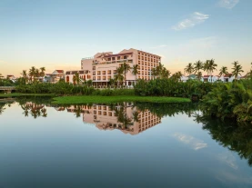 Little Oasis. An Eco Friendly Hotel & Spa