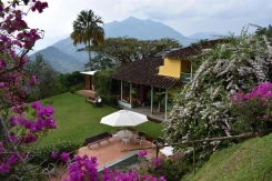 Hacienda La Sierra