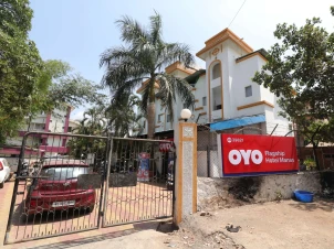 OYO Flagship 77425 Hotel Manas