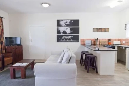 Lady Loch Country House