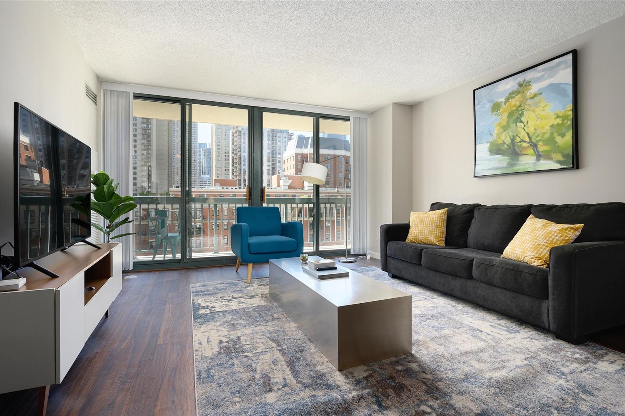Kasa Chicago River North Apartments