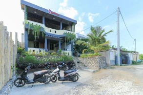 Hostel Bukit Sangcure by ZUZU