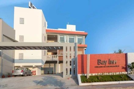 Bay Inn