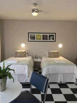 HP Twelve Accommodation