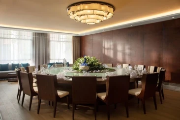 Howard Johnson LakeView Hotel Kunming