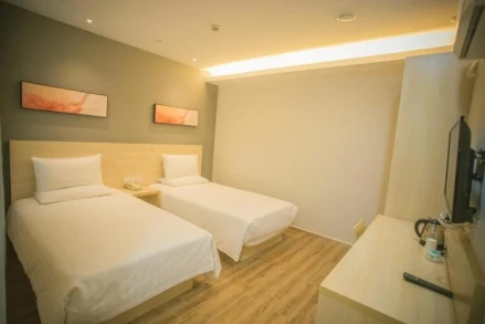 Hi Inn Liangpin Tianjing Tech Plaza