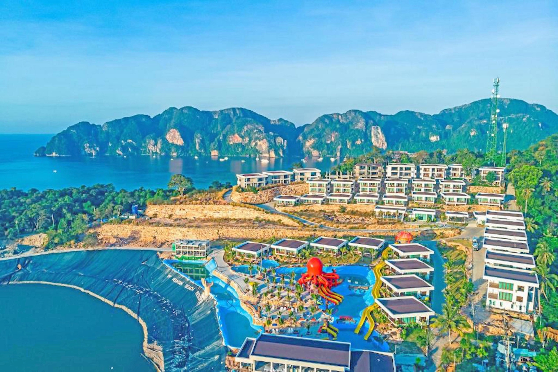 Phi Phi Mountain Beach Resort and Waterpark