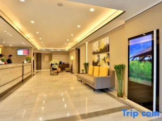 Home Inn Plus (Hangzhou West Lake lakeside Wushan Plaza Hefang Street store)