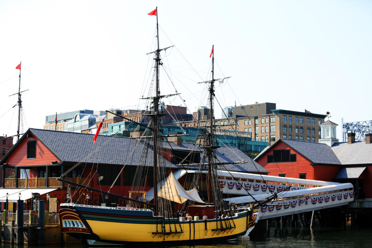 Boston Tea Party Ships & Museum