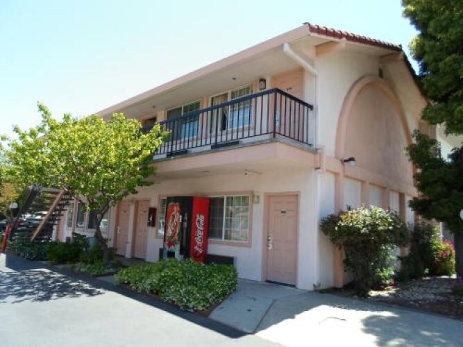 Morganhill Inn Motel