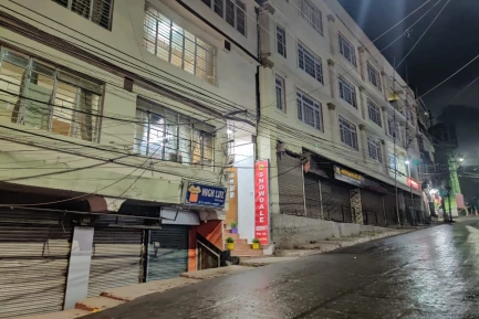 OYO 82479 Snowdale Residency