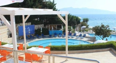 Hotel Kompleksi Keljani
