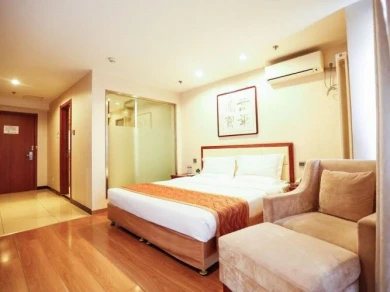 West Mansion Hotel