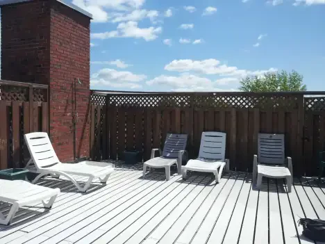 Bain Colonial Montreal