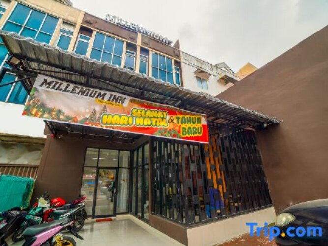 OYO 90874 Millenium Inn 2