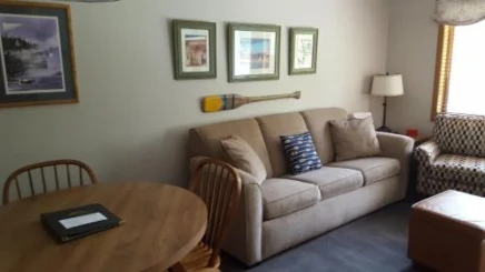 Evergreen Hill Condominiums