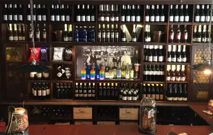 M&V Bar