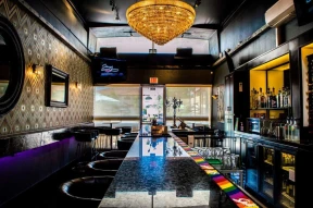 Stacy's @ Palm Springs - CLOSED