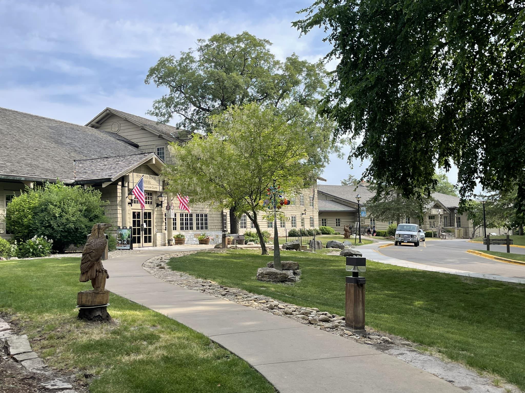 Starved Rock Lodge