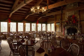 Giant City Lodge