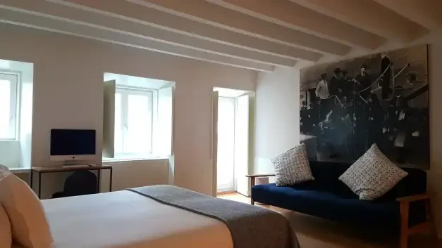 De Late Birds Lisbon - Gay Urban Resort