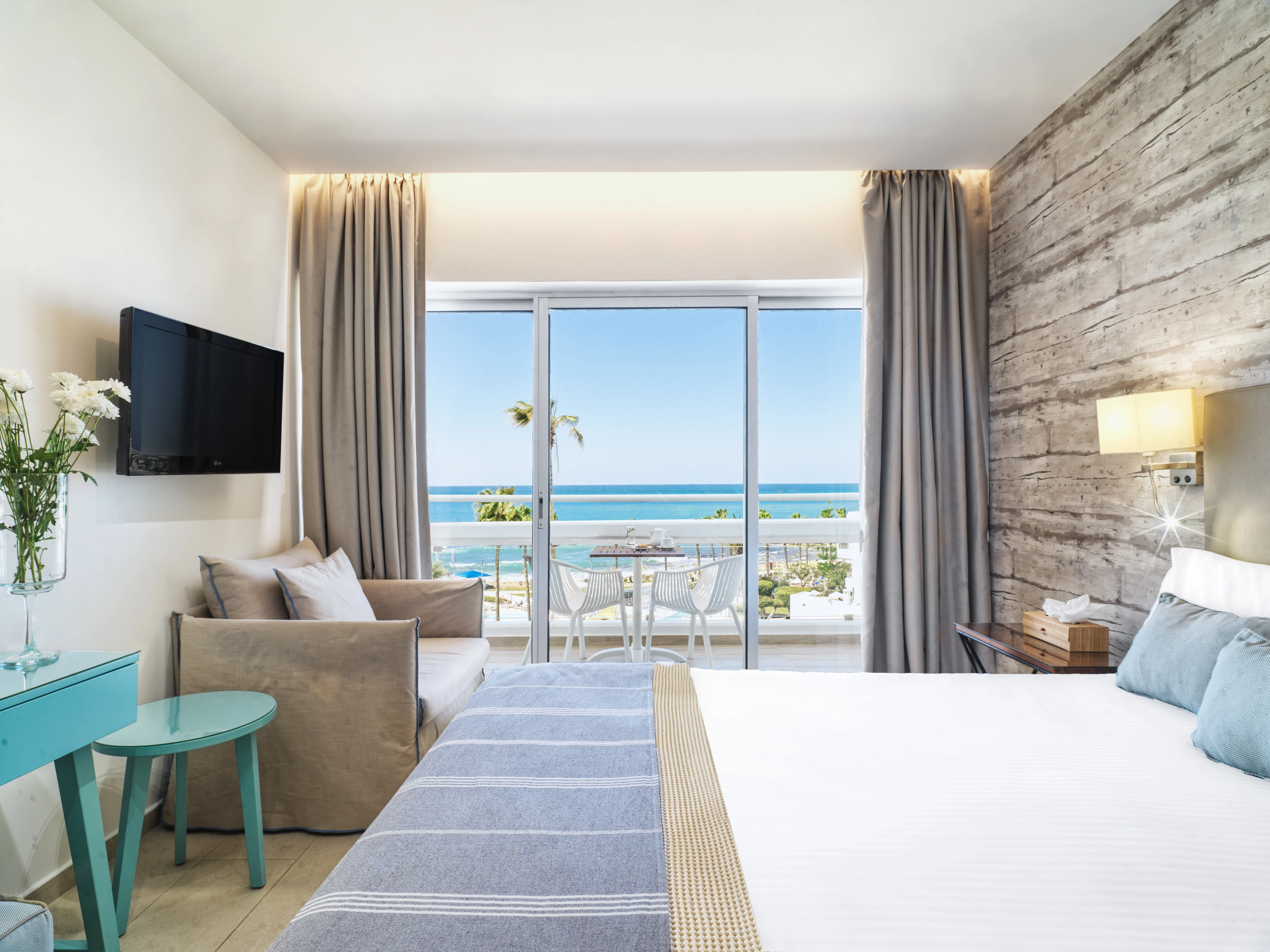 Leonardo Plaza Cypria Maris Beach Hotel and Spa