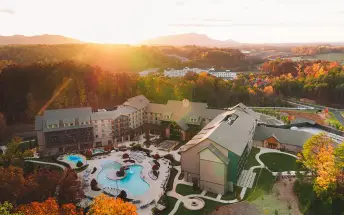 Dollywood's HeartSong