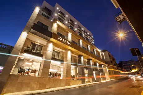 Solana Hotel and Apartments