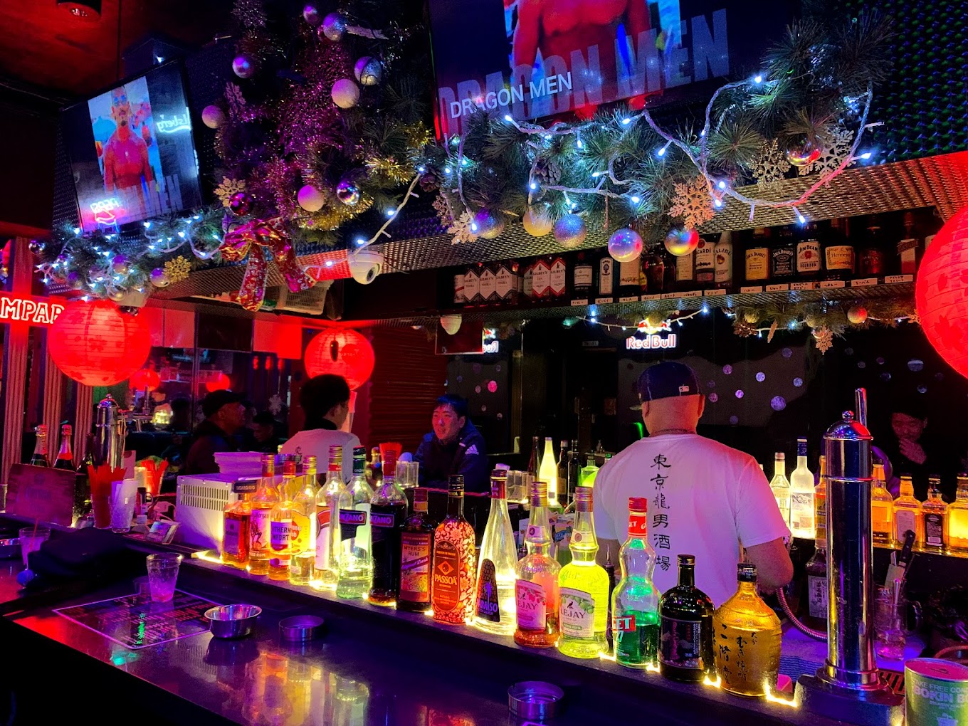 I migliori bar gay di Tokyo