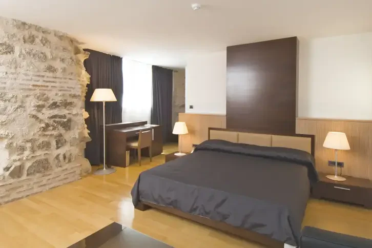 Residence By Vestibul Palace