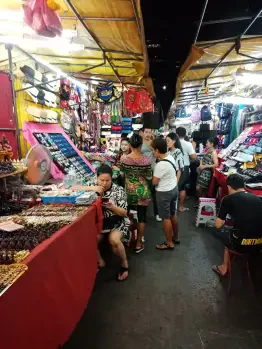 Patpong / Silom Night Market