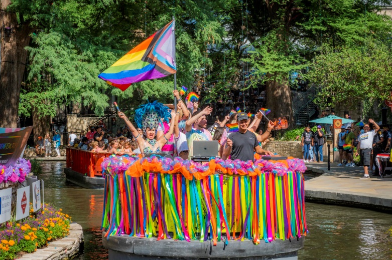 A Gay Guide to San Antonio