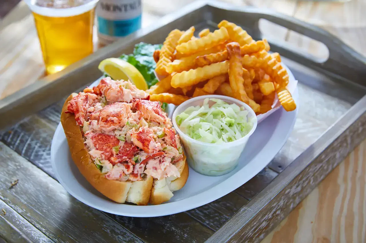 Lobster Roll, Hamptons - Gay-Friendly Restaurant in Hamptons
