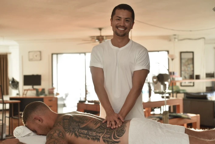 Massagem Masculina Masotera Tóquio