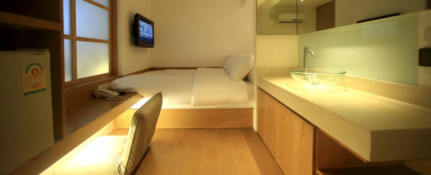 Silom-One-Hotel-Bangkok Silom One