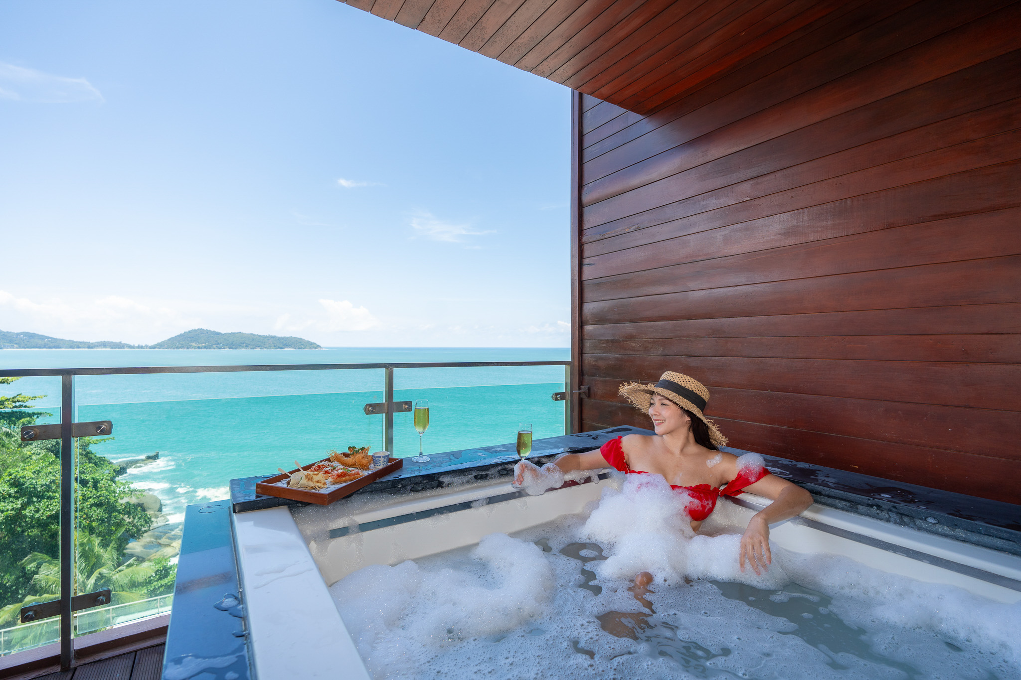 Zenmaya Oceanfront Phuket, Trademark Collection